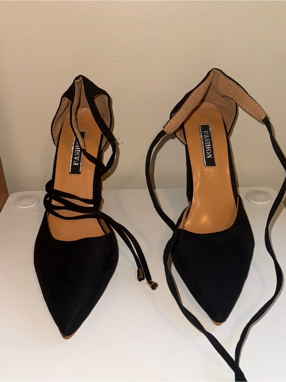 Black Lace-Up Pointed Toe Women’s Heels Size 37